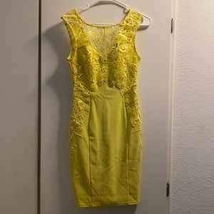Yellow bandeau dress/Size UK 8, Lipsy London